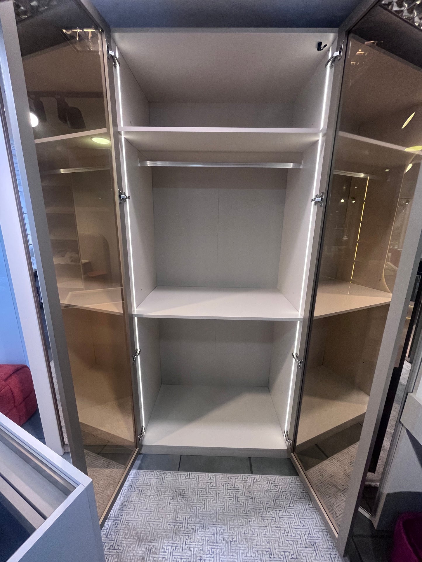 Модулен гардероб 100см с 2 закачалки