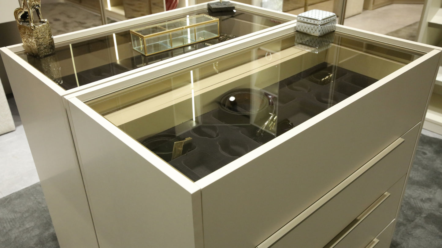 Островен модул с LED осветление и органайзери за бижута